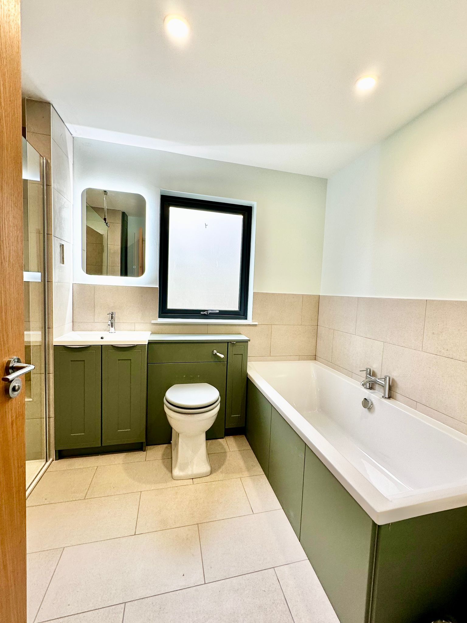 Master Ensuite